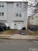 featured image of 49 Larch St