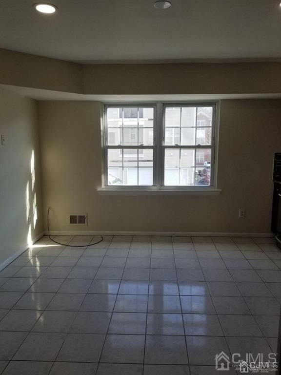 49 Larch St - Photo 7 of 19