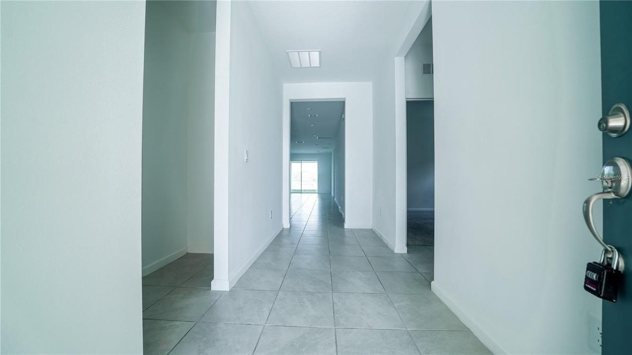 1194 Boardwalk Pl - Photo 7 of 21