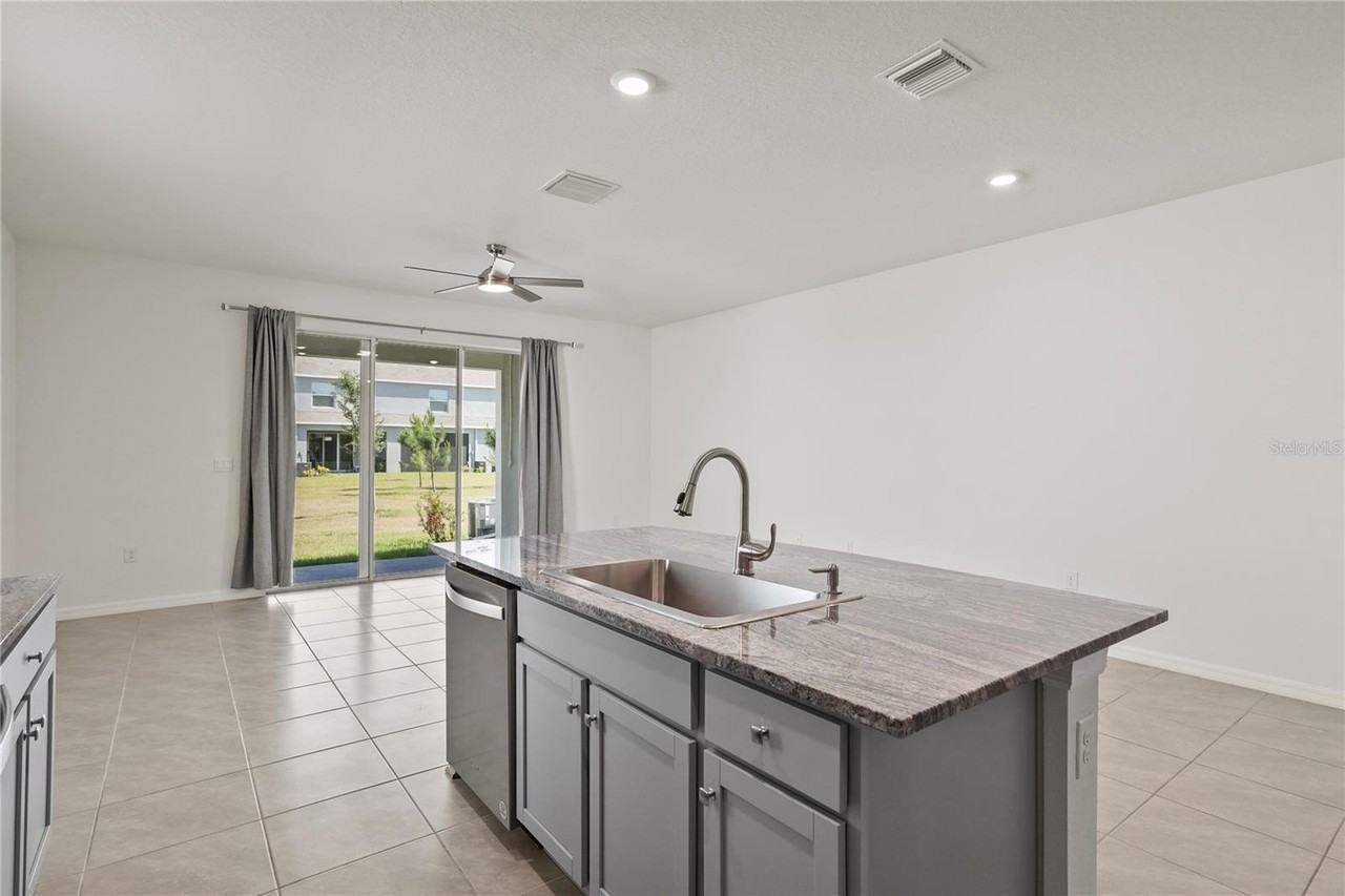 33055 Tulip Petal Ln - Photo 6 of 30