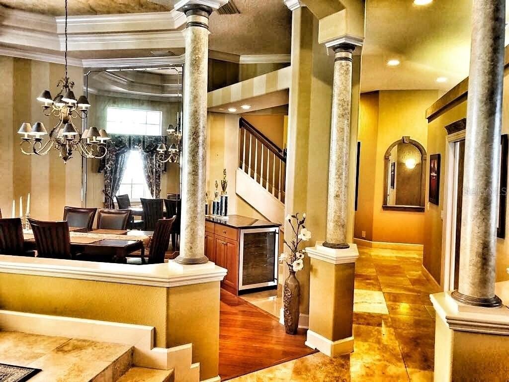 10541 Cory Lake Dr - Photo 5 of 25