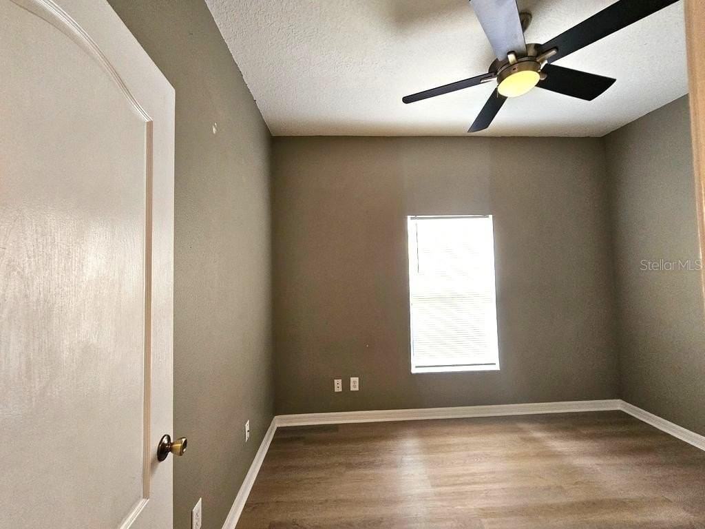 7625 Clovelly Park Pl - Photo 7 of 12