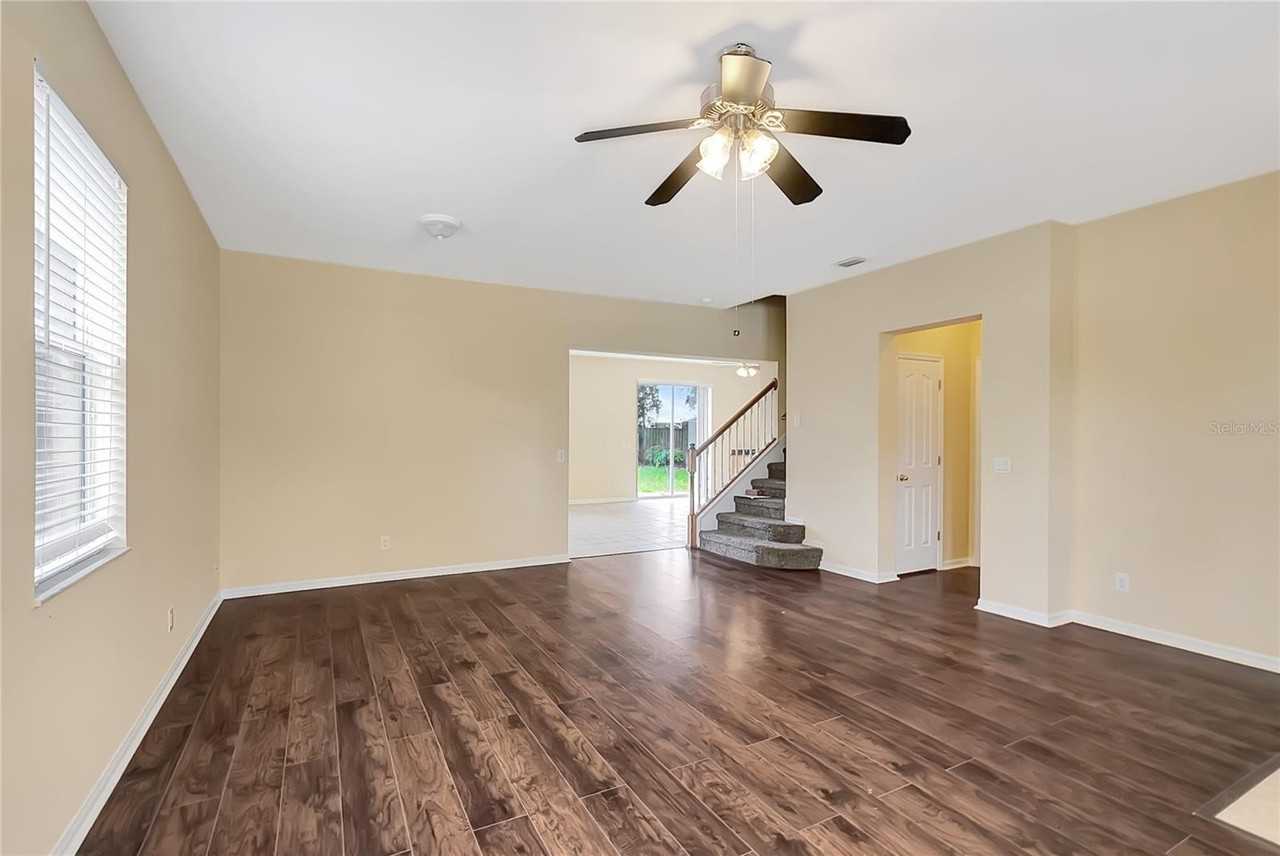 6767 Waterton Dr - Photo 4 of 43