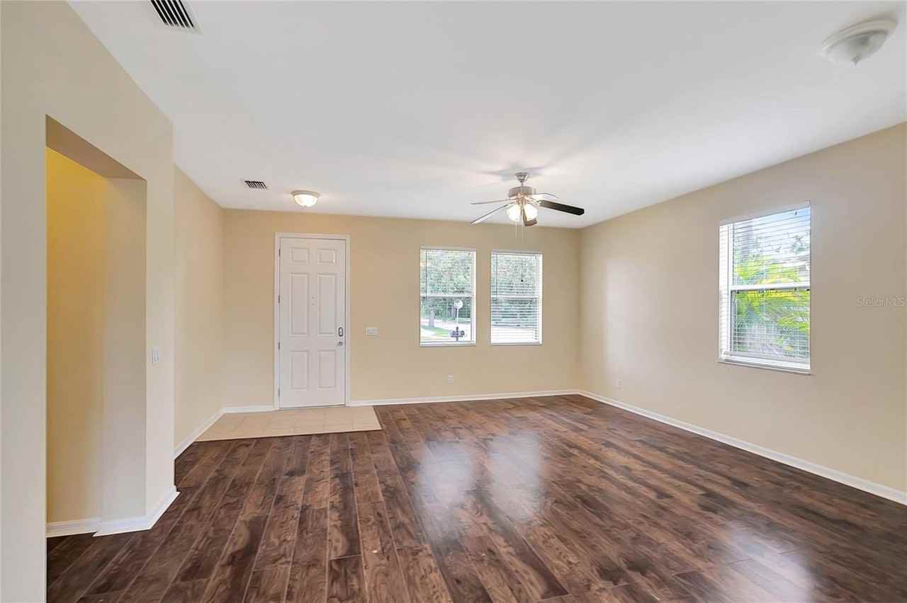 6767 Waterton Dr - Photo 5 of 43