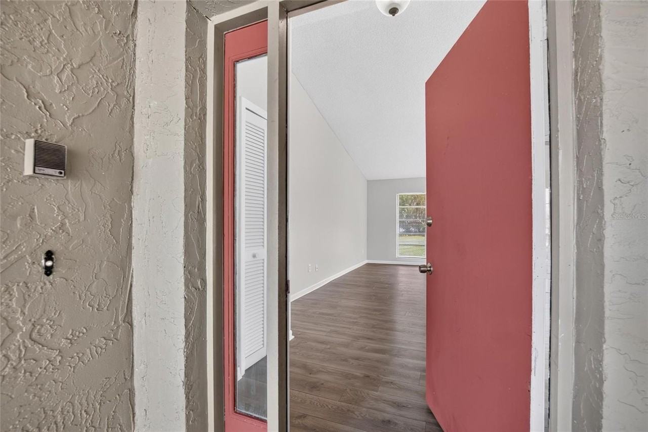 1206 Sail Way - Photo 4 of 46