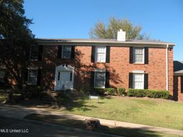 featured image of 970 Morningside St Apt A5
