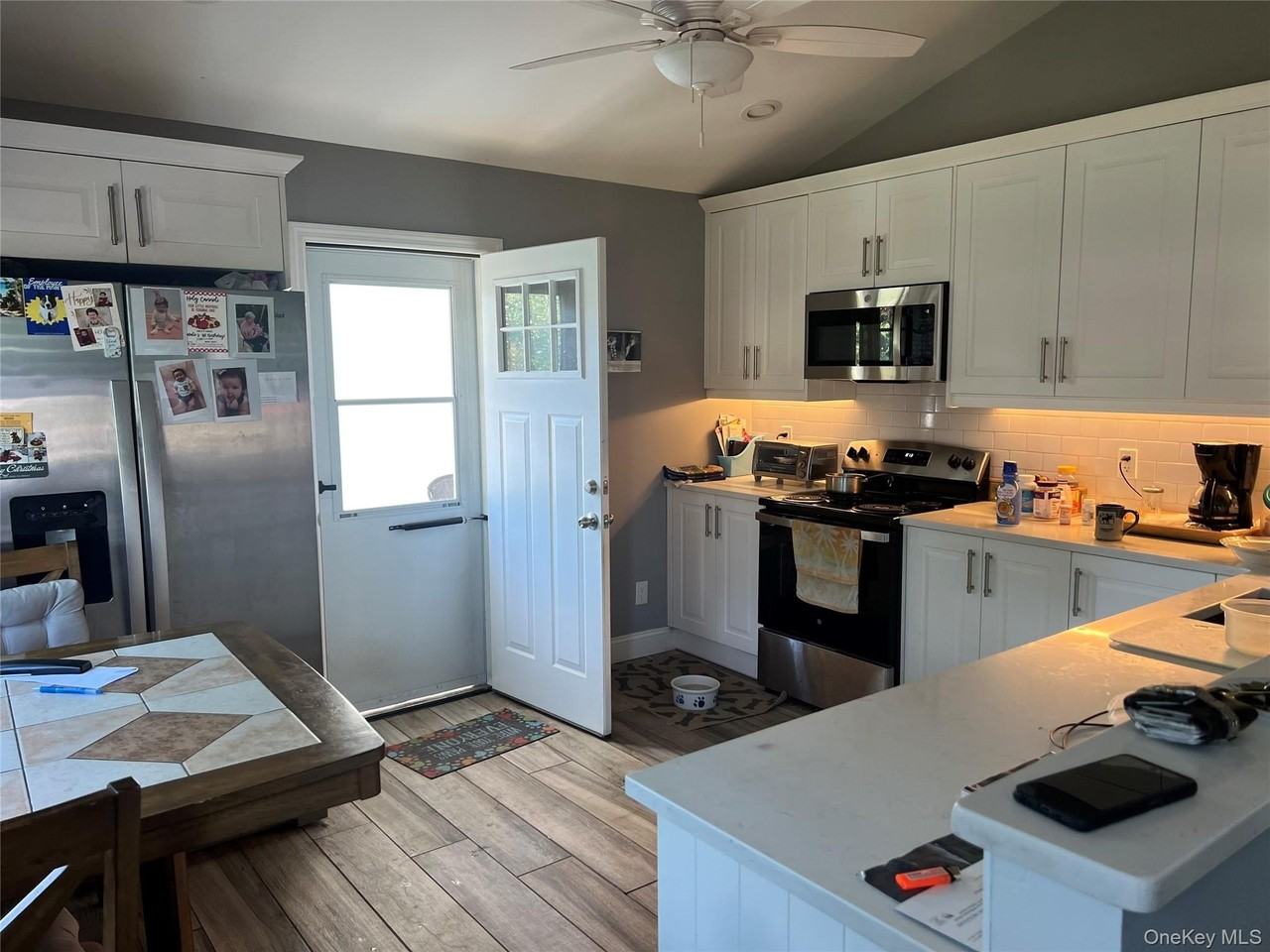16 Briaroot Dr - Photo 5 of 10