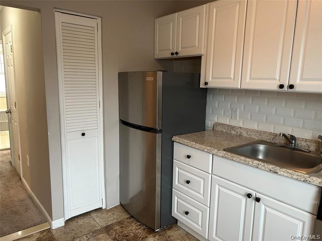 24815 89th Ave #2ndFL - Photo 5 of 9