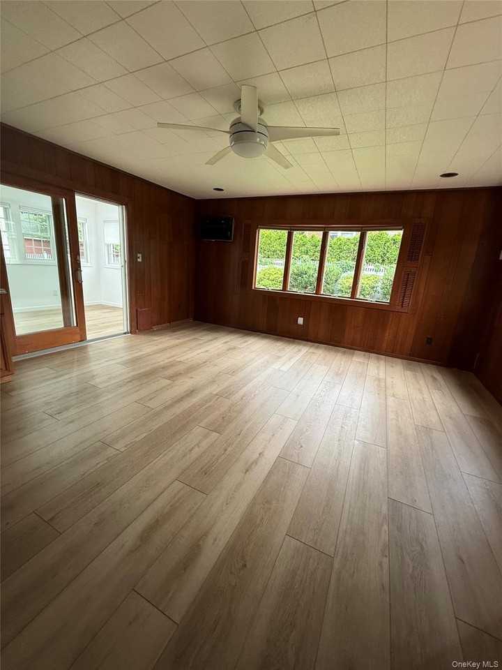 60 Highland Pl - Photo 6 of 10