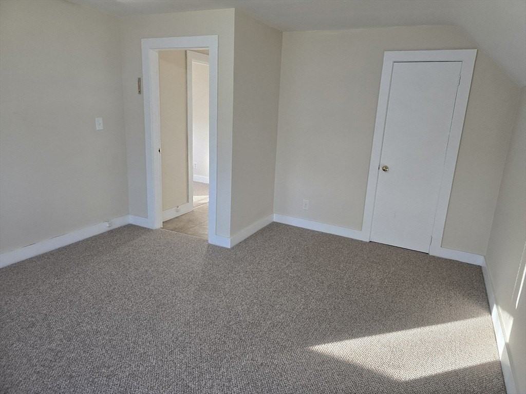 79 Wilson Ave #3 - Photo 4 of 11