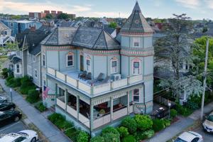 featured image of 44 Webb Ave