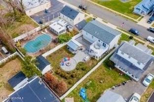 718 19th Ave - Photo 1 of 1