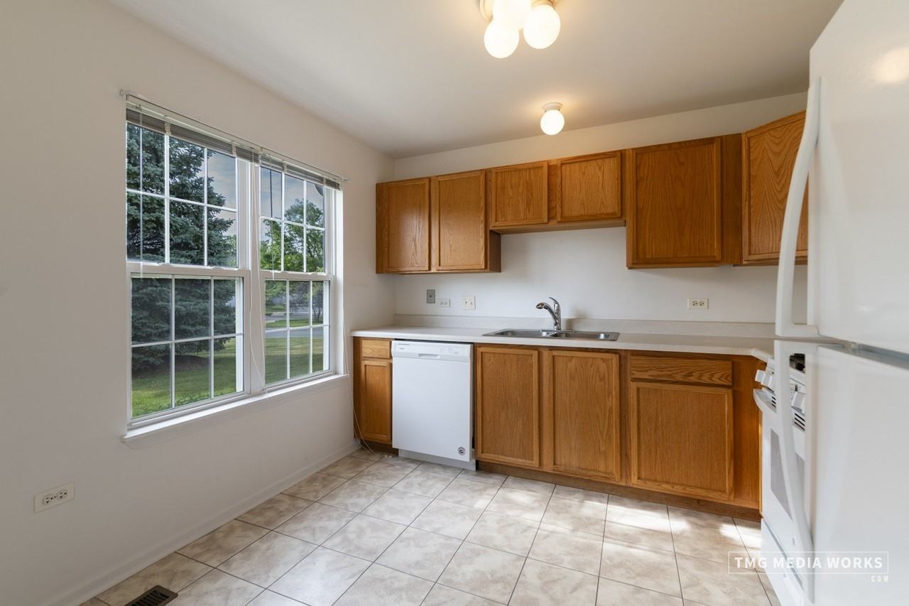 2227 Waterleaf Ct #101 - Photo 7 of 18