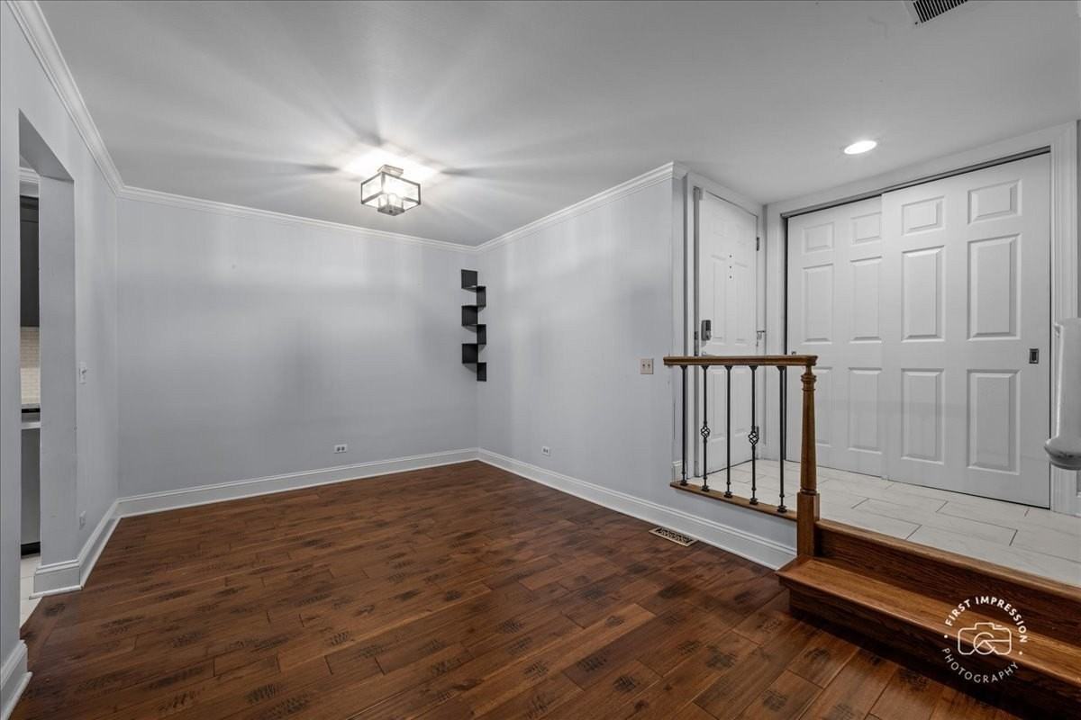 629 Dana Ct #B - Photo 4 of 11