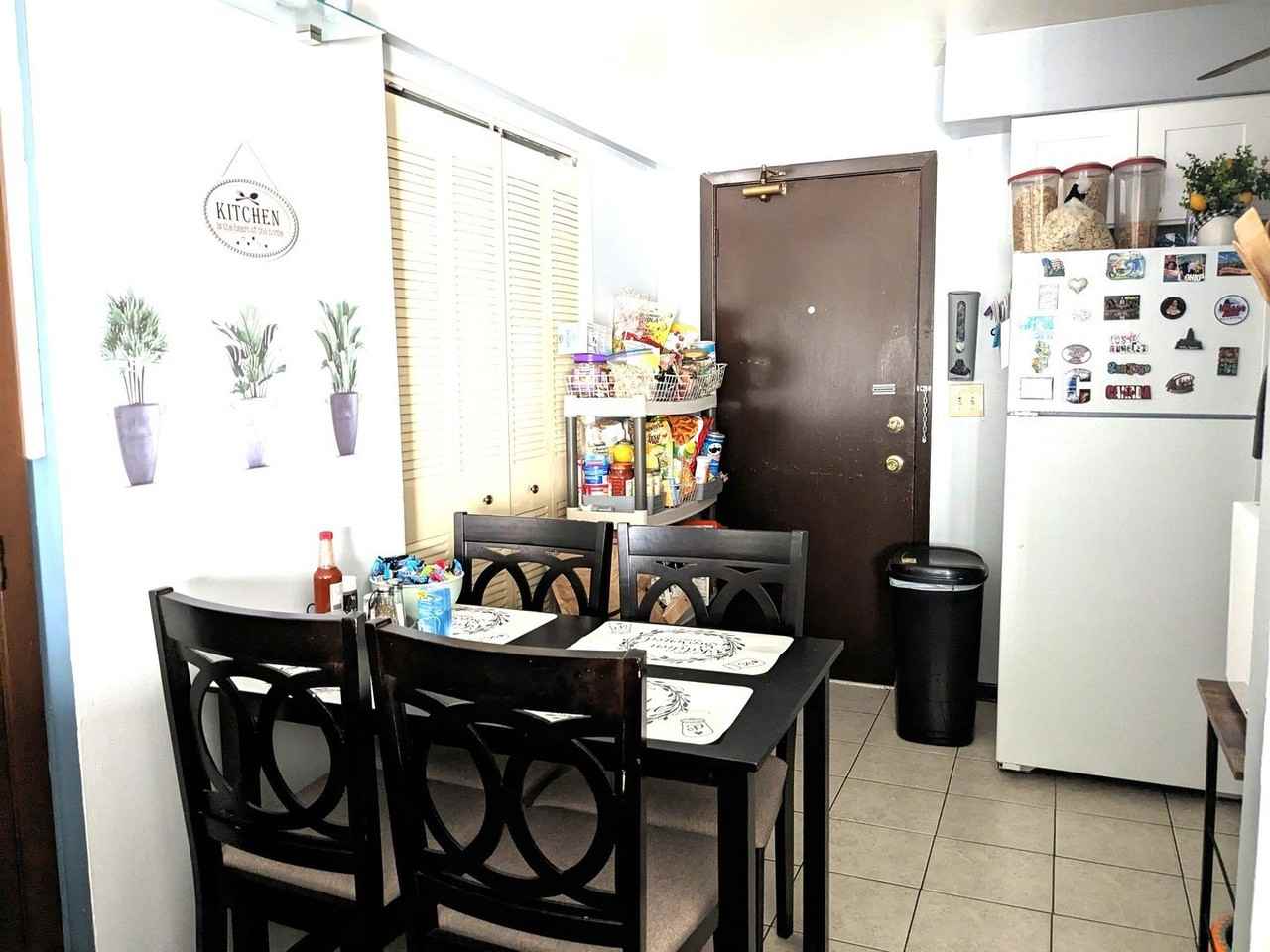 1703 W Mansard Ln #103 - Photo 6 of 9