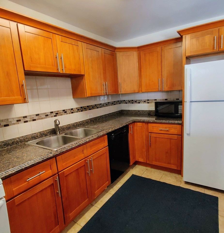 2435 W Balmoral Ave #1N - Photo 6 of 21