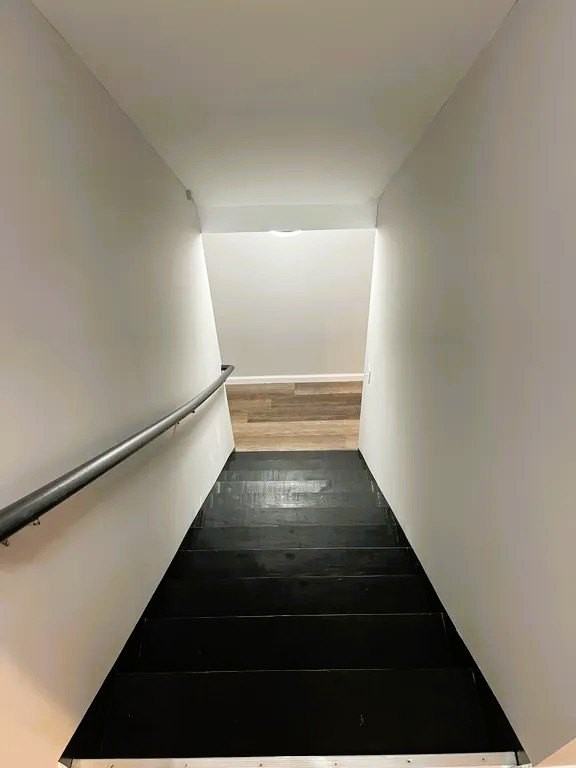 50 E 37th St - Photo 7 of 10
