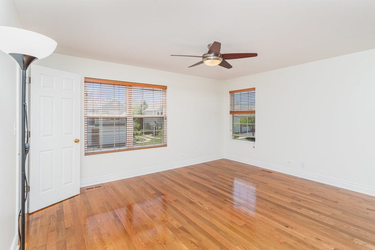 593 Springbrook Trl N - Photo 6 of 15