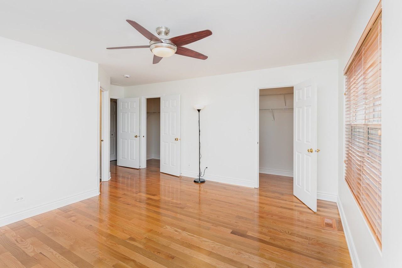 593 Springbrook Trl N - Photo 7 of 15