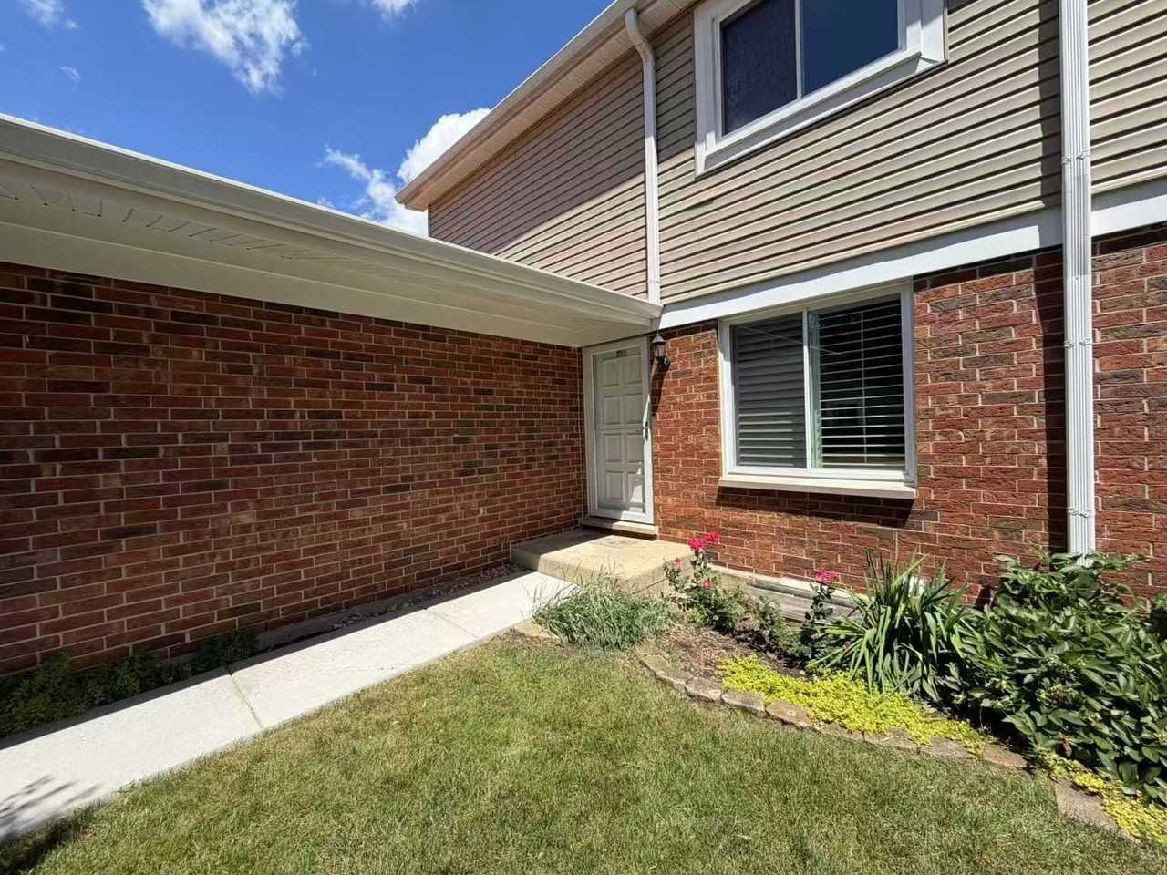 2179 N Queensburg Ln - Photo 4 of 25