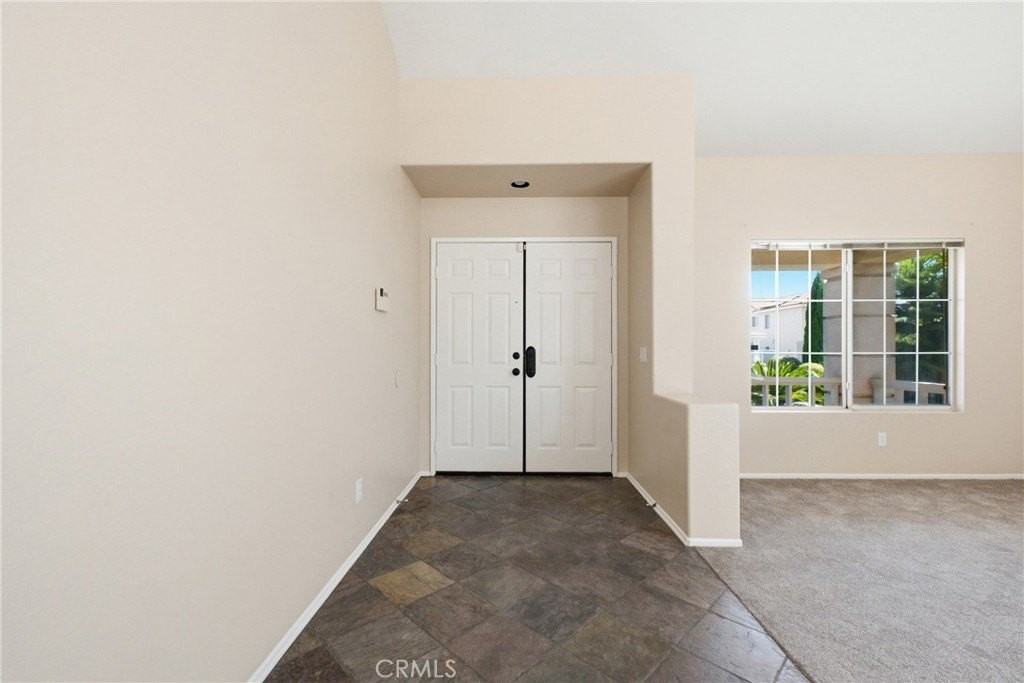13333 Goldenhorn Dr - Photo 2 of 26