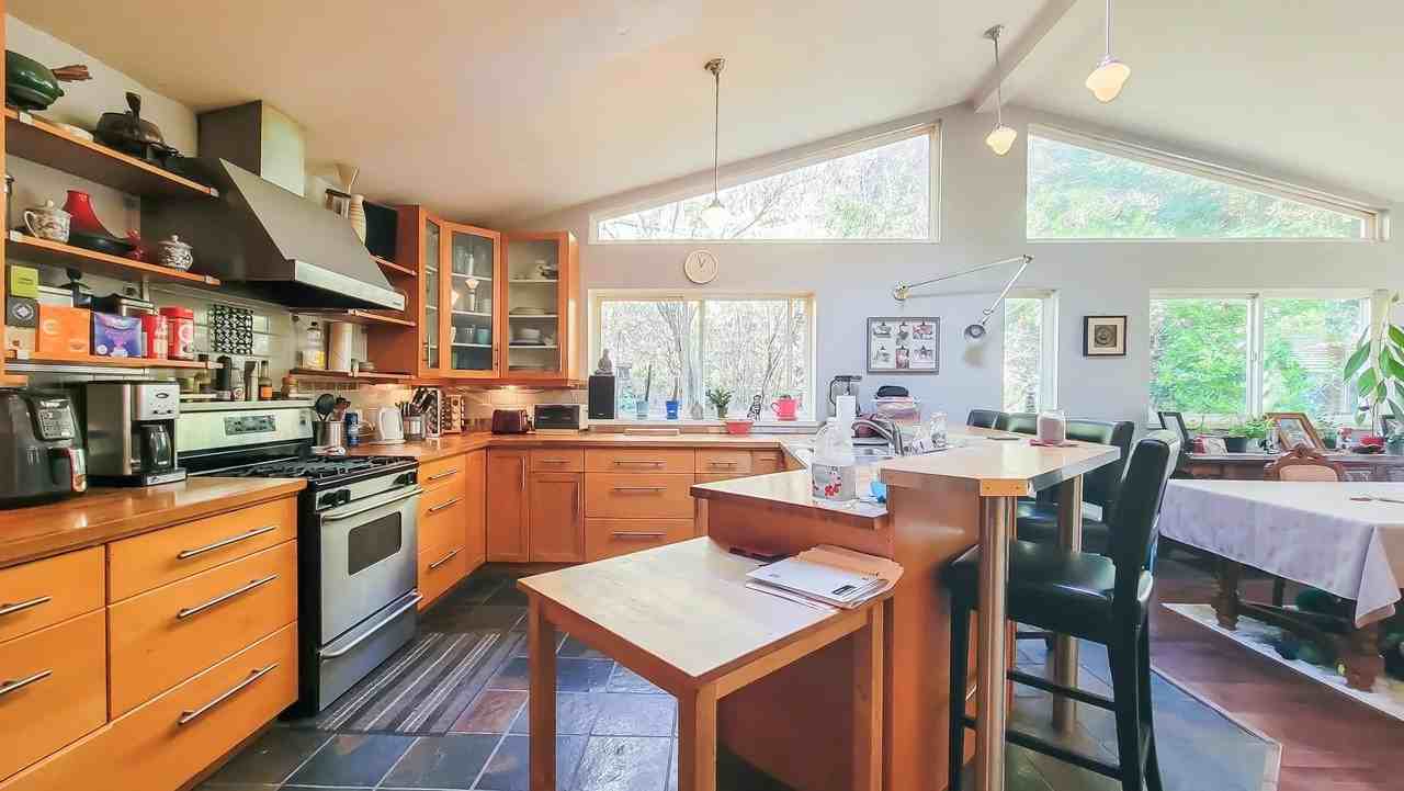4670 Willow Creek Road - Photo 4 of 13