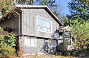 featured image of 4670 Willow Creek Road