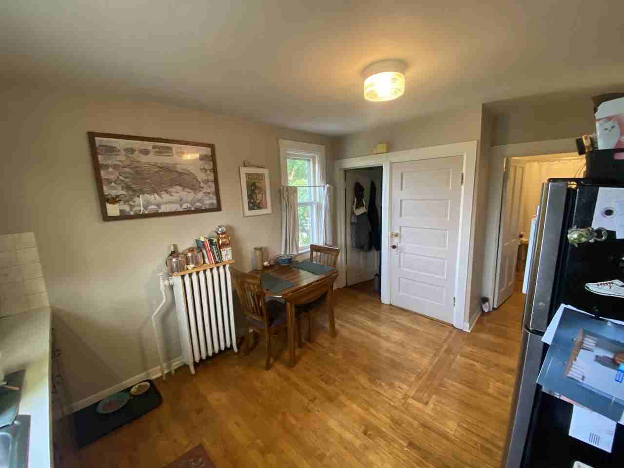 235 W Crescent St #B - Photo 7 of 16