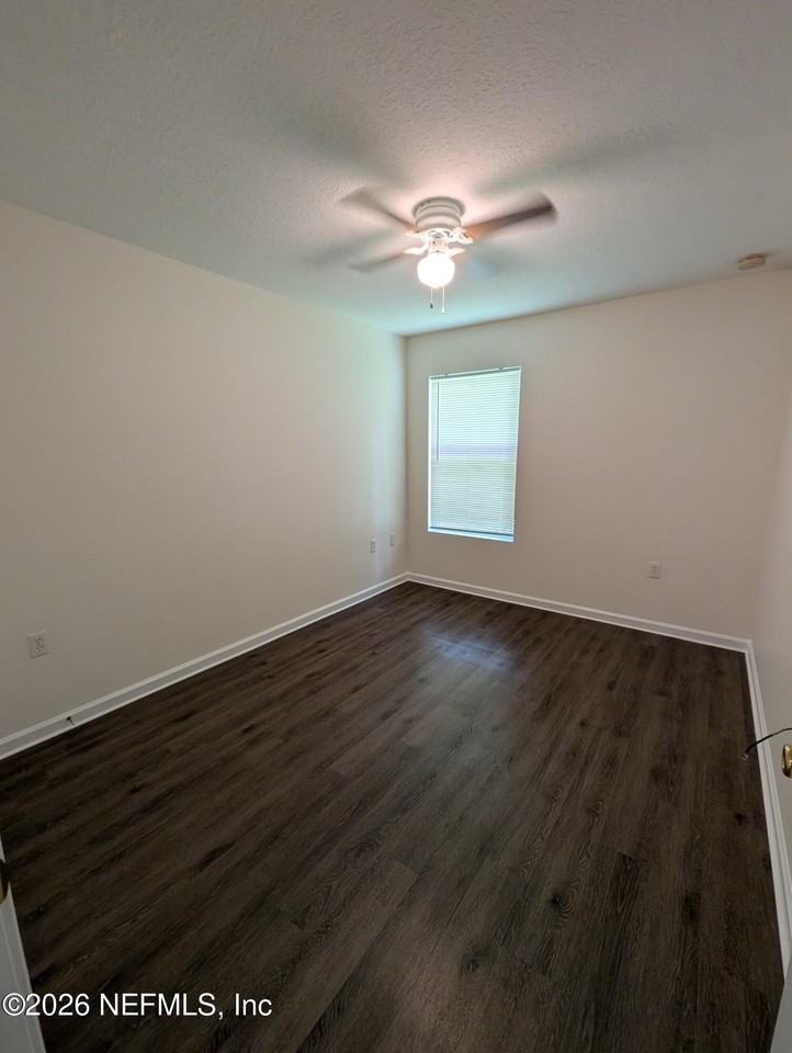 8173 Woods Ave - Photo 6 of 12
