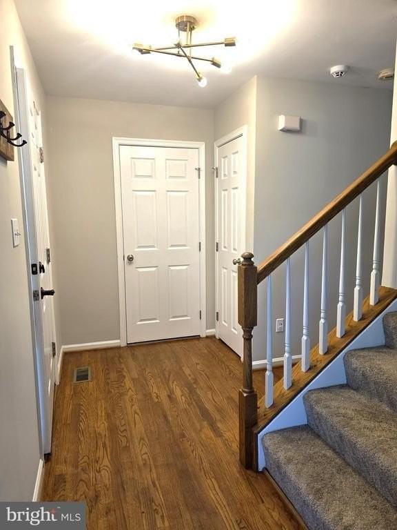 3329 Anne De Bourgh Dr - Photo 3 of 39