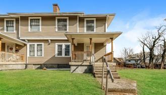 113 W Parkwood Dr #113 - Photo 1 of 1