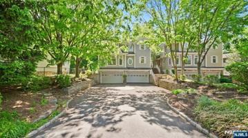 featured image of 218 County Rd