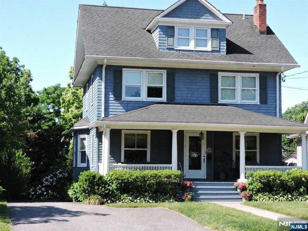 186 Godwin Ave - Photo 2 of 23
