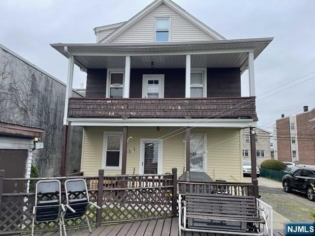 130 Ray St #1 - Photo 3 of 3
