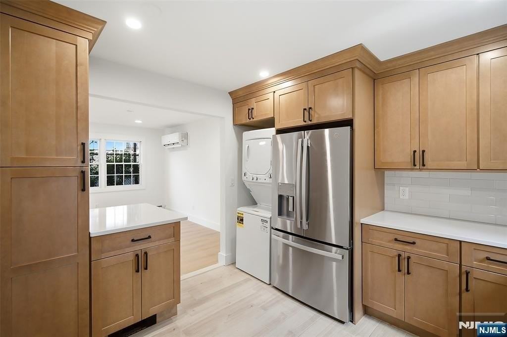 49 E Pleasant Ave #1 - Photo 4 of 19