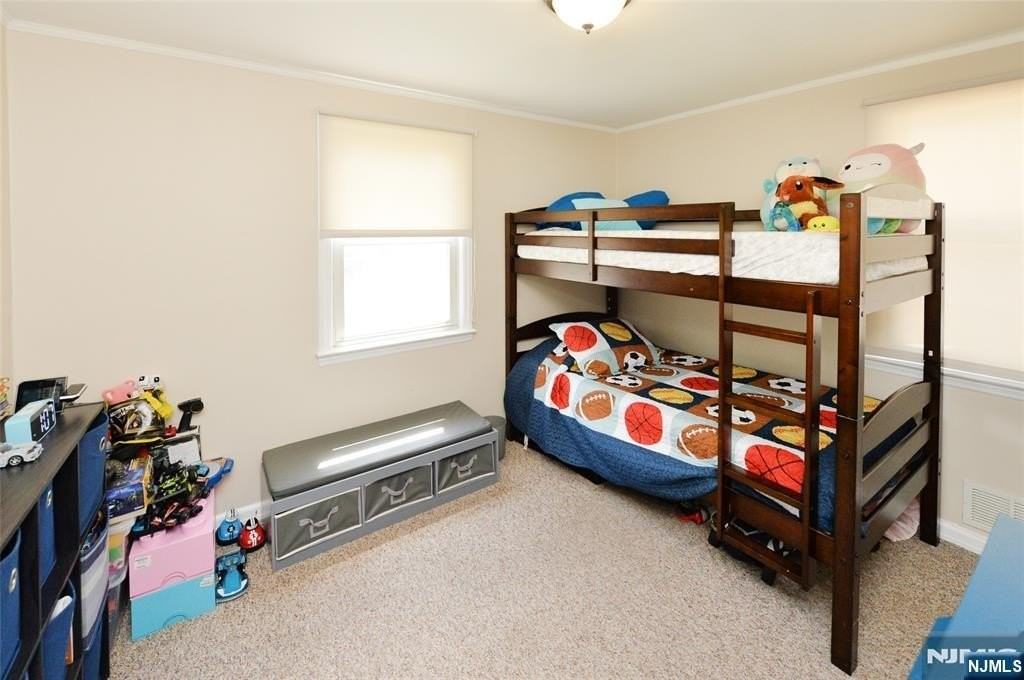 10-02 Mason Pl - Photo 6 of 24