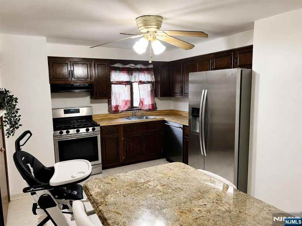 133 Washington St #1 - Photo 7 of 15