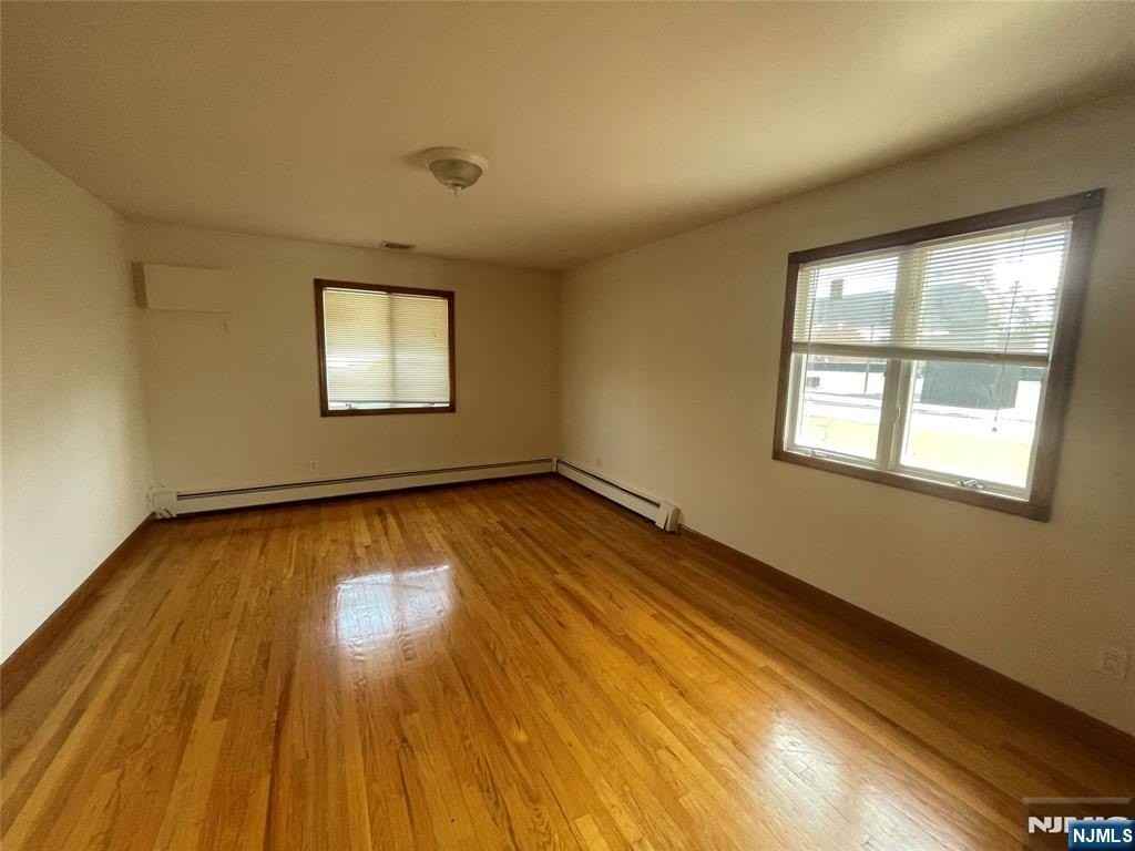 163 Madison Ave - Photo 6 of 10