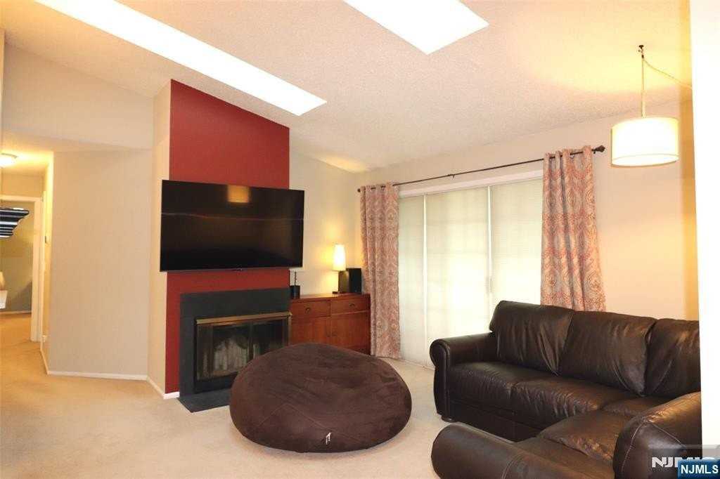 170 Linden St #170 - Photo 2 of 10
