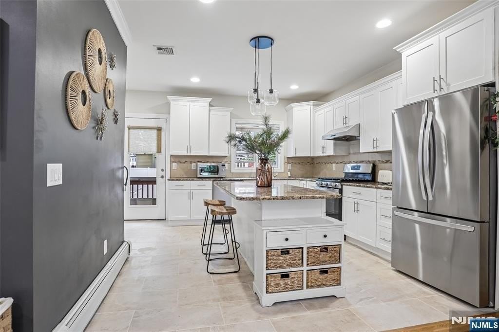 174 Fort Lee Rd #B - Photo 6 of 23