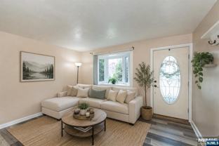 7 Hobart Pl - Photo 1 of 1