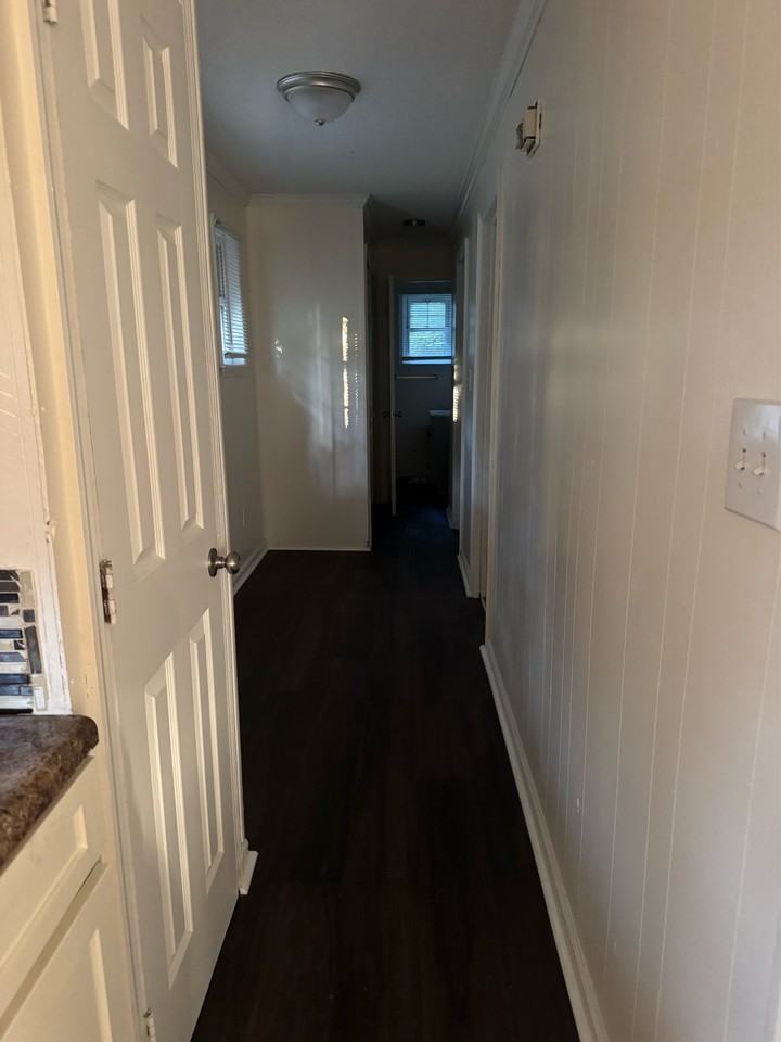 510 3rd Ave #1 - Photo 3 of 4
