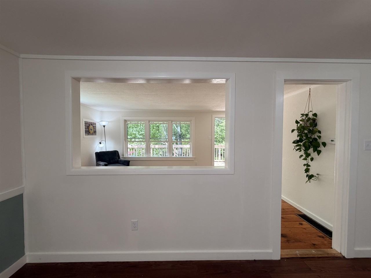 102 Roberts Rd - Photo 6 of 17