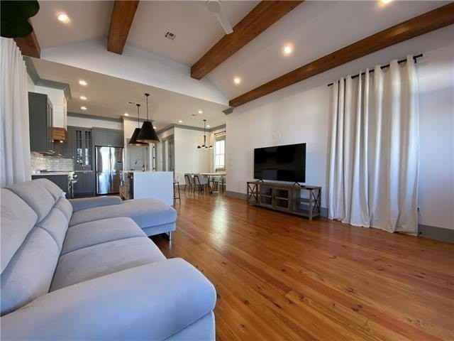 510 2nd St - Photo 5 of 29