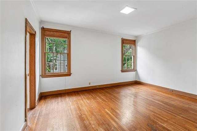 528 Walnut St - Photo 6 of 17