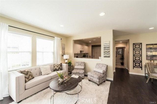 103 Vermillion - Photo 7 of 8