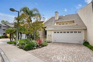 featured image of 4645 Park Mirasol