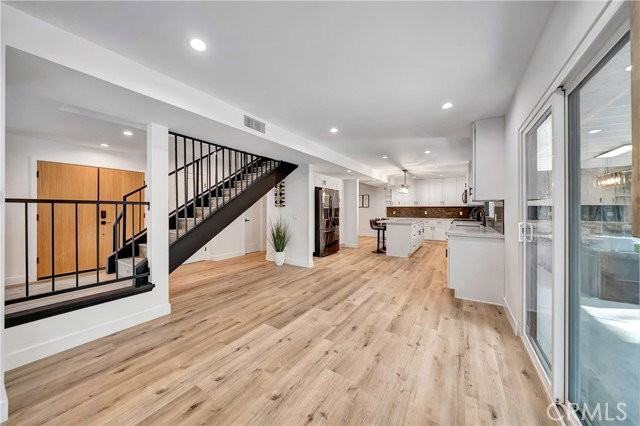 24445 Clipstone St - Photo 5 of 8