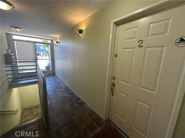 13508 Moorpark St #2 - Photo 3 of 8