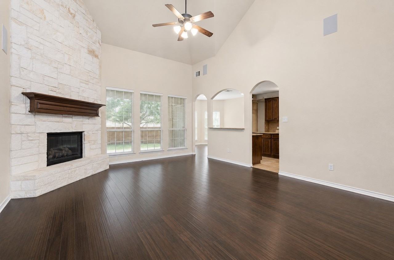 11637 Gatesville Dr - Photo 6 of 26